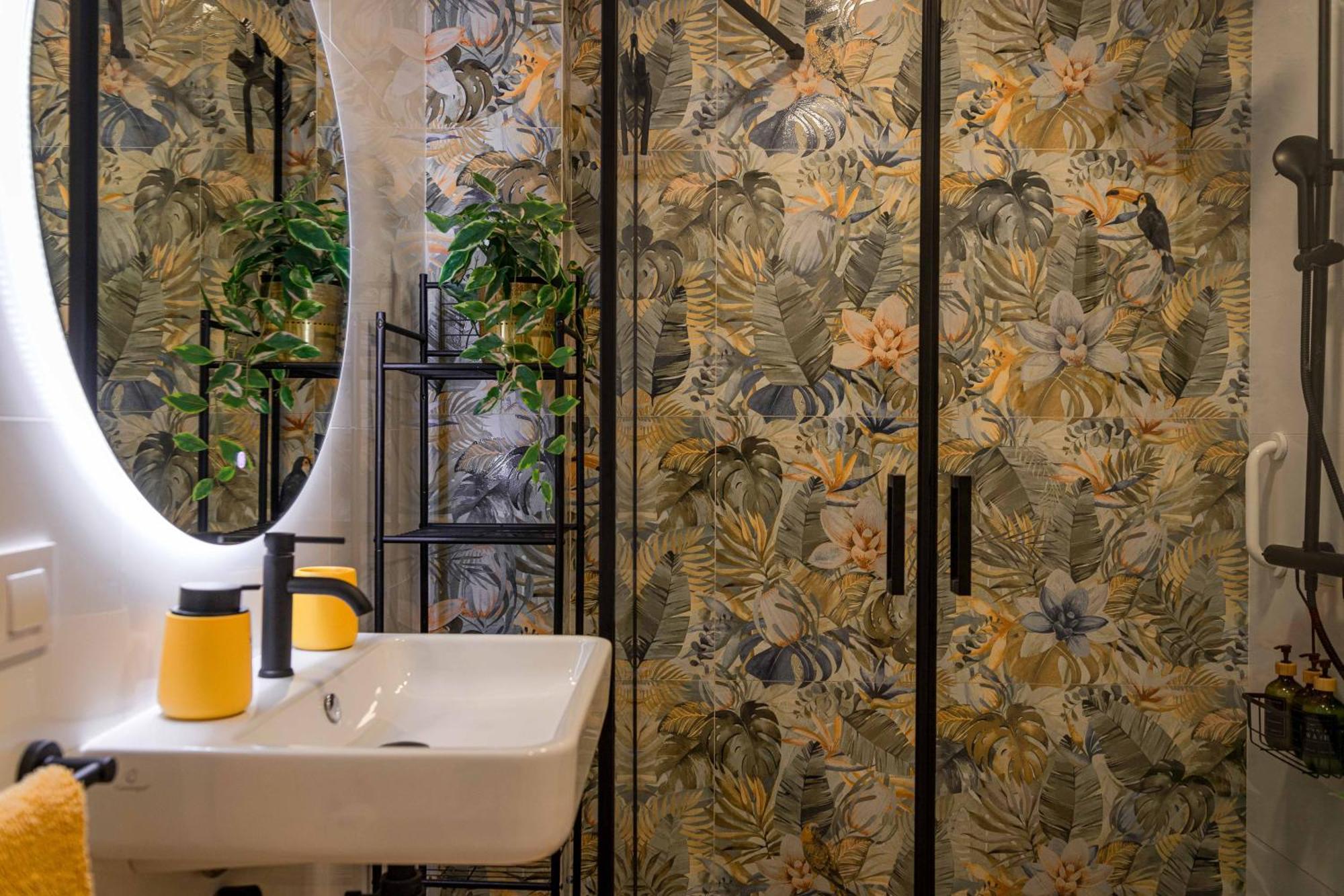 Artistic Flat Next To Ruzafa Welcome To The Jungle Appartamento *
