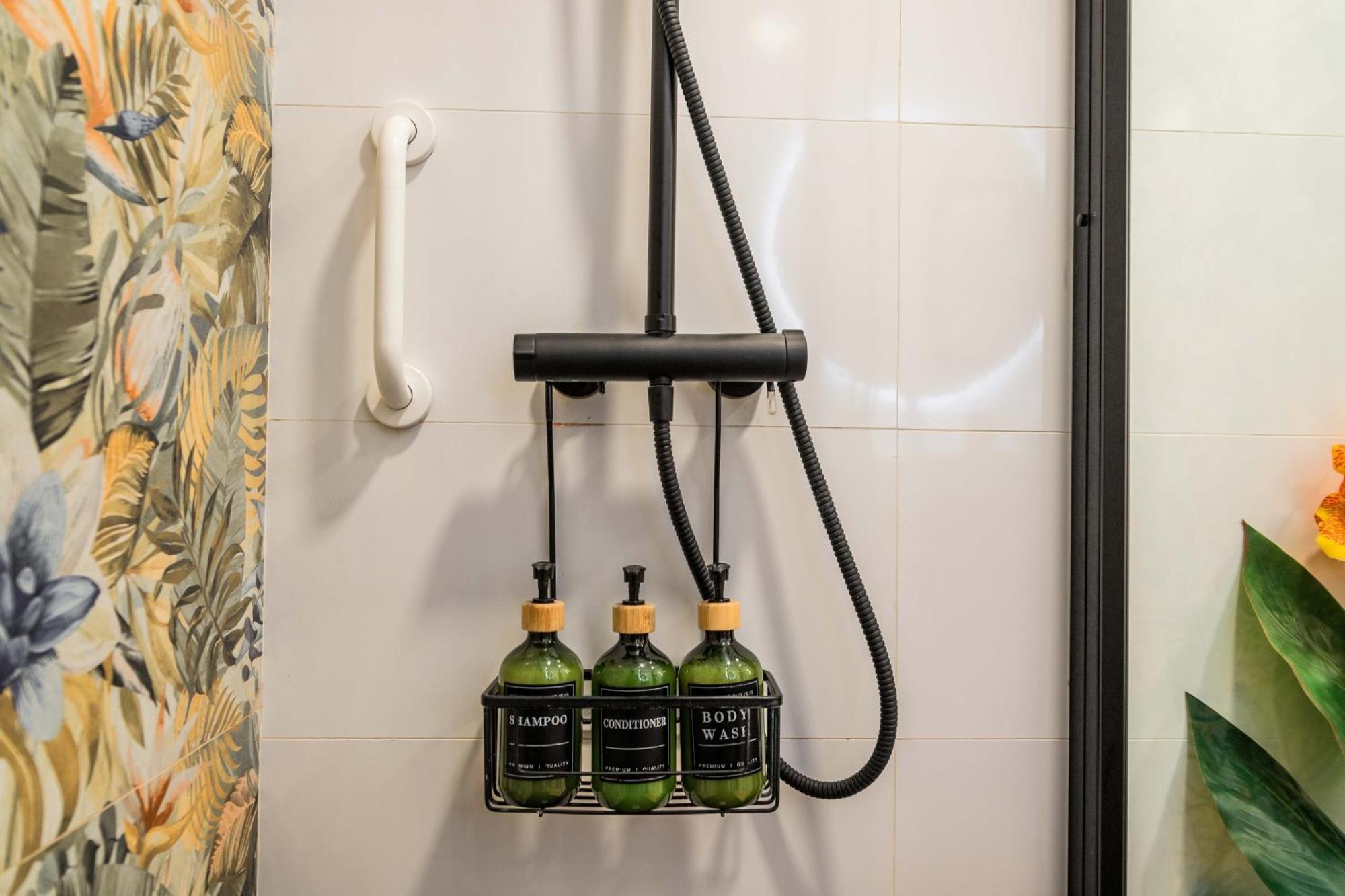 Apartment Artistic Flat Next To Ruzafa Welcome To The Jungle Valencia