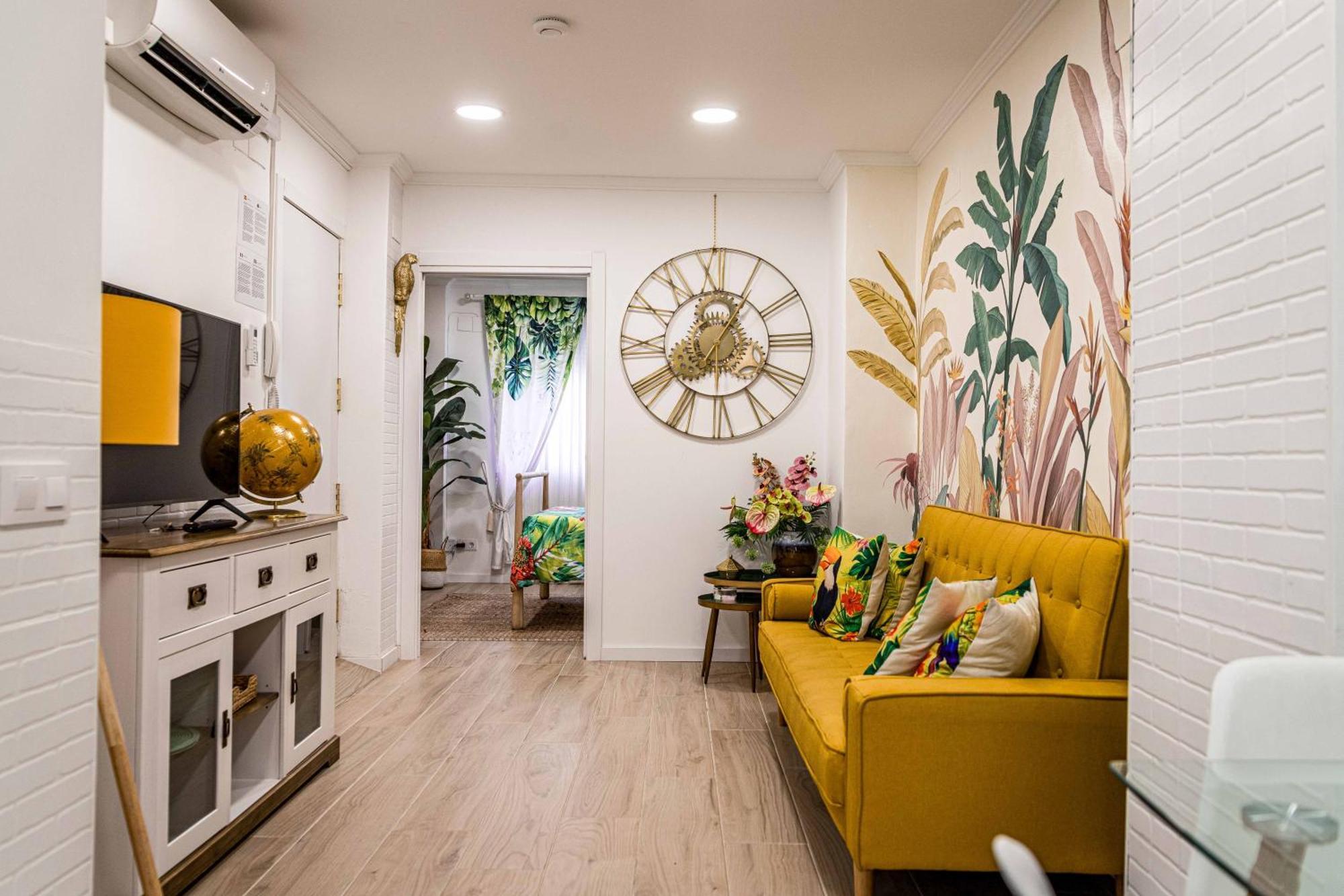 Apartment Artistic Flat Next To Ruzafa Welcome To The Jungle *